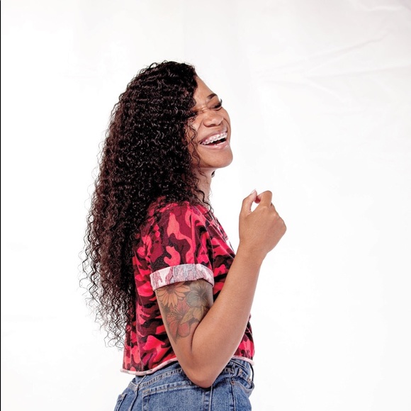 Meet your Posher, Tyana - Picture 1 of 1